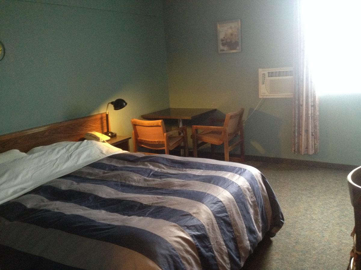 Melville Classic Motor Inn מראה חיצוני תמונה