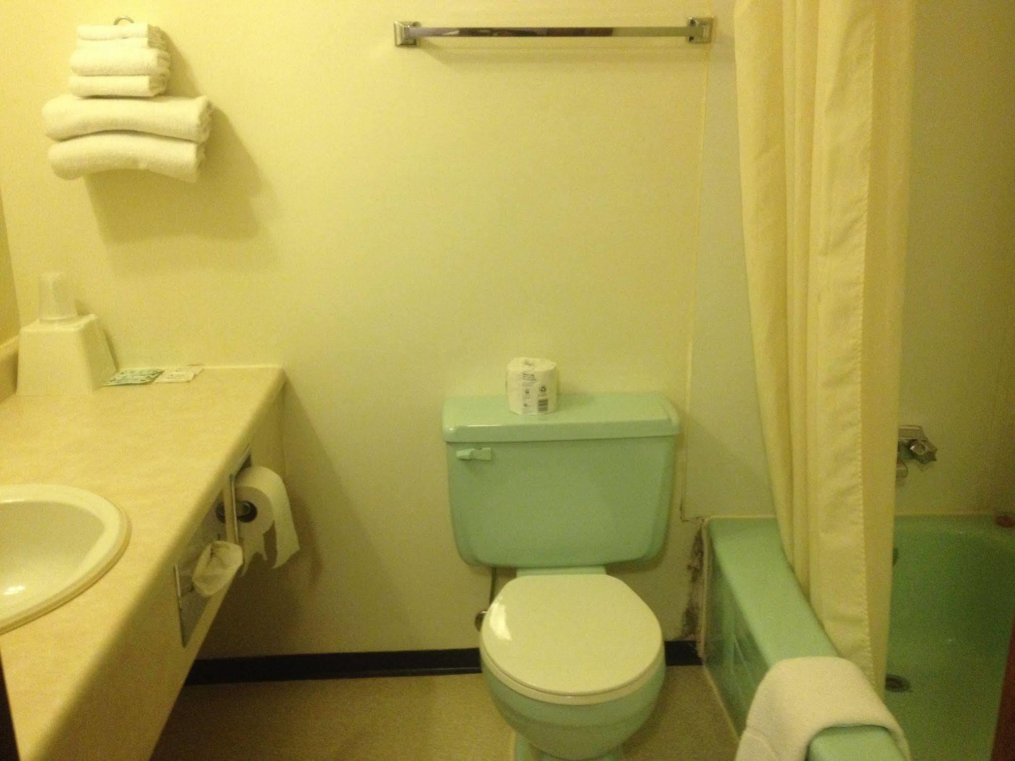 Melville Classic Motor Inn מראה חיצוני תמונה